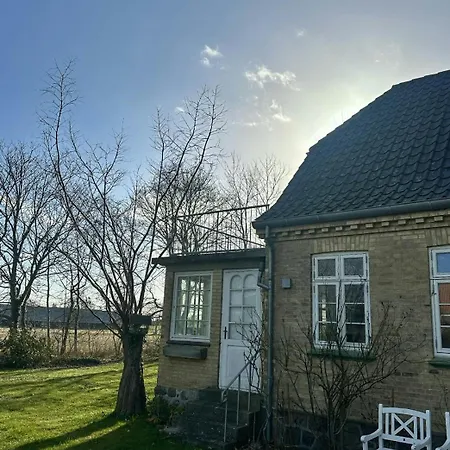 Summer House With Sauna Near The Sea On Samsoe